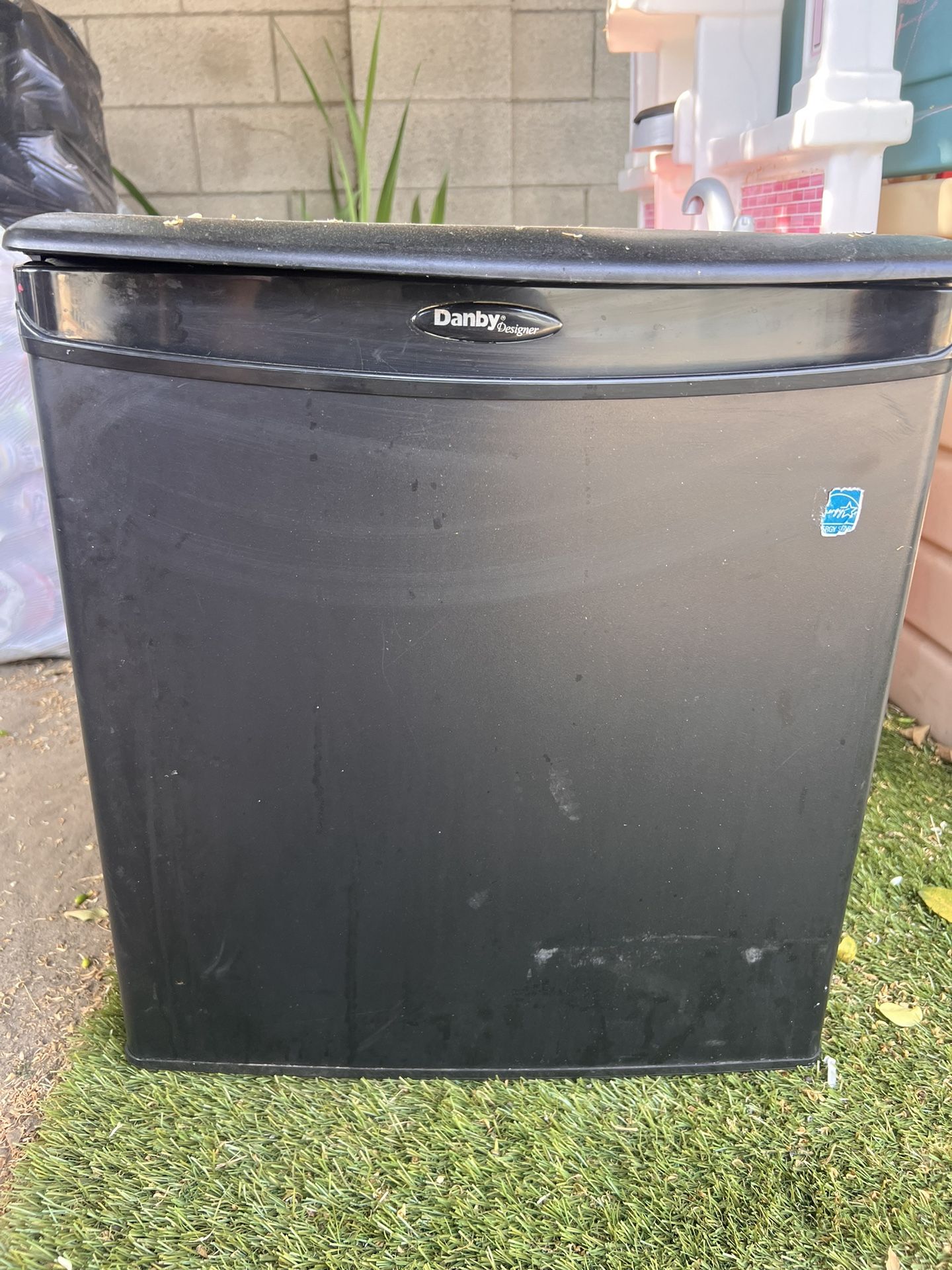 Mini Fridge