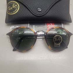 Ray Ban Round Fleck Sunglasses