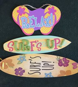 Girls room summer decor