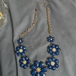 Women Necklace 