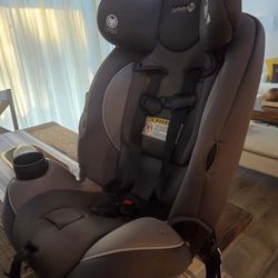 Car Seat  (Safety First)