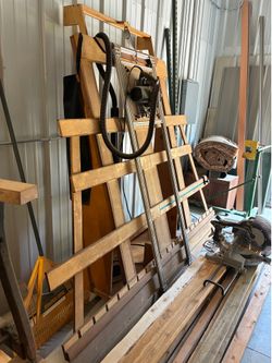 Vertical panel saw