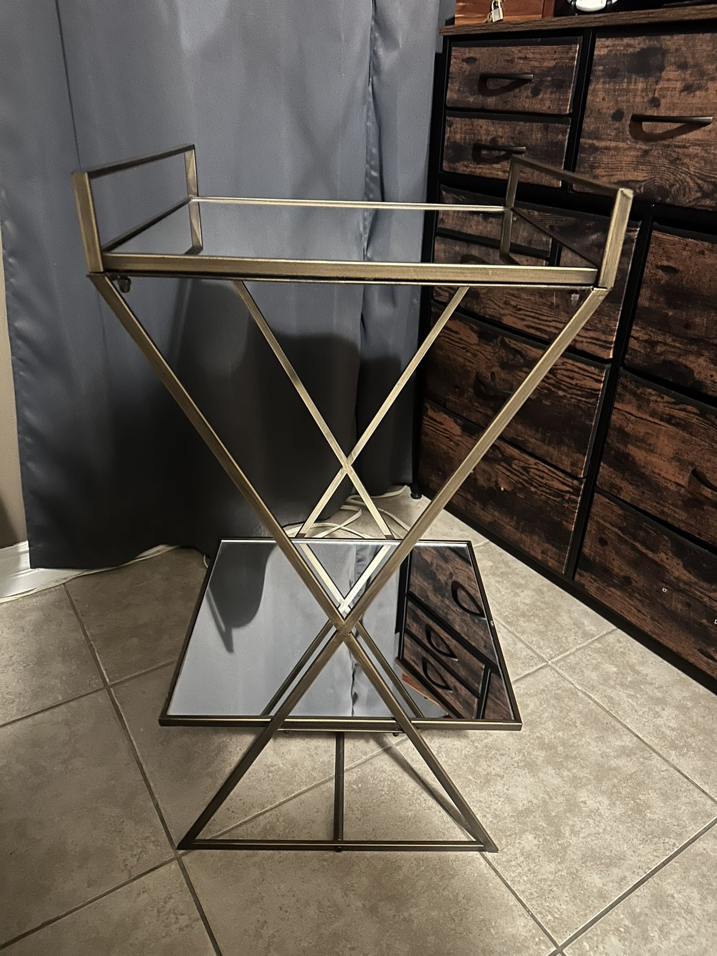 Mirror Table