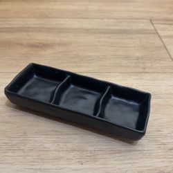 Needzo Melamine Sauce Dipping Tray with 3 Compartments