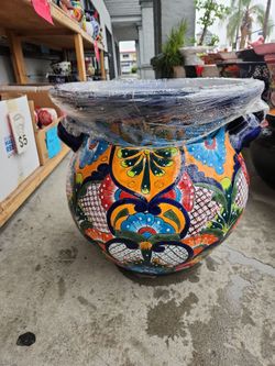 15%off maceta talavera ($150)tel (contact info removed)