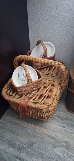 Vintag Items baskets