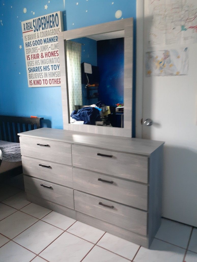 NEW DOUBLE DRESSER- With MIRROR--ASSEMBLED