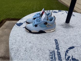 Jordan 4 university blue