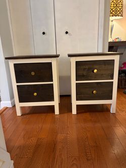 Refinished Matching Pair of 2-Drawer Nightstands/Bedside Tables