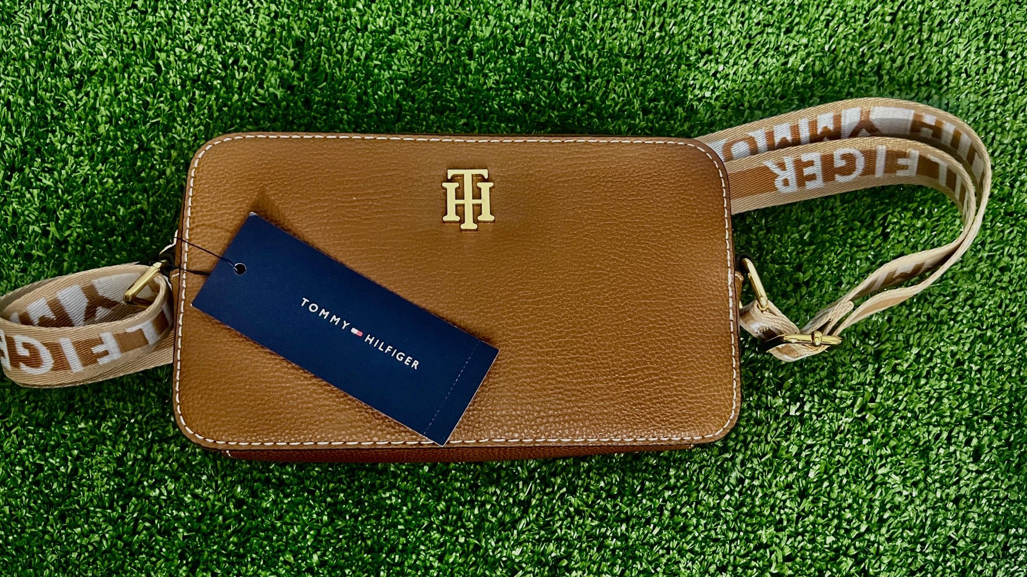 Tommy Hilfiger women's brown leather crossbody bag