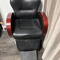 Barber chair