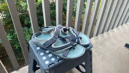Women’s Sport Sandals – Size 8.5