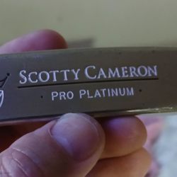 Titleist Scotty Cameron Newport Putter