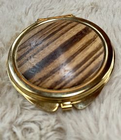 Gold Toned Tiger Wood Compact