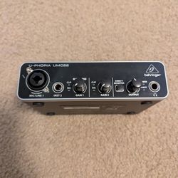 Behringer Audio Interface 