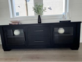 TV Council table