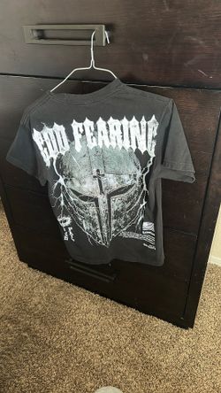 Men’s Tshirt Medium 