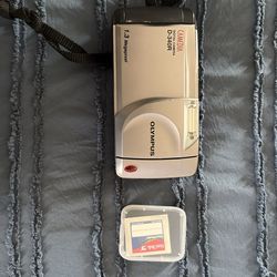Olympus D-340R Digital Camera