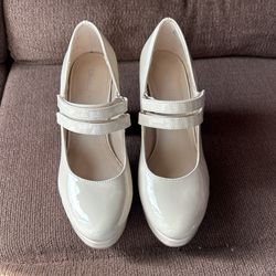 Beige Closed Toe Heel