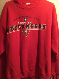 Tampa Bay Buccaneers sweatshirt