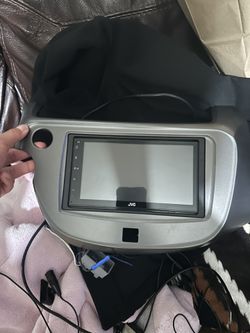 JVC KW-M590BT