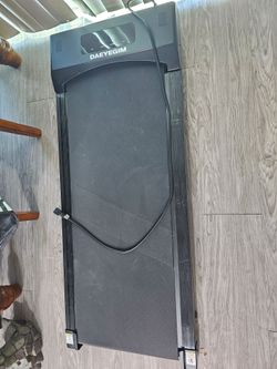 Moving! Daeyegim Desk Treadmill/walking pad