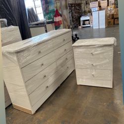 Dresser set / Eight drawers dresser and nightstand