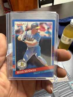 1991 Donruss Mark McGwire Oakland Athletics Baseball Card