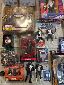 Avengers action figures