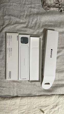Apple Watch brand new