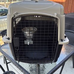 Top Paw Kennel 28" Medium Size