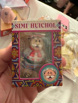 Dr Simi huichol llavero keychain