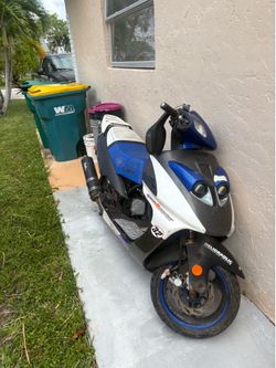 150 cc scooter