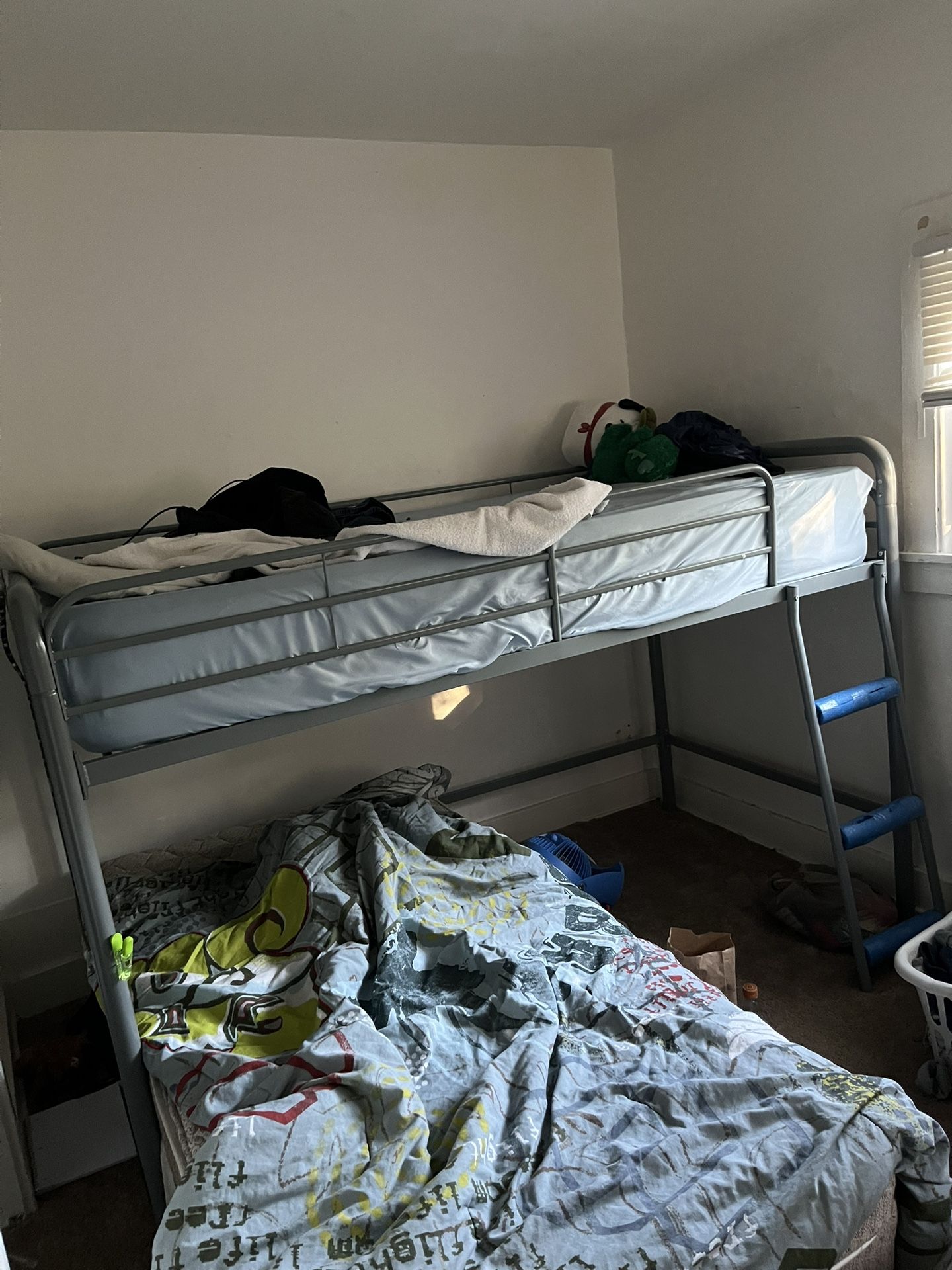 Metal Loft Bunk Bed With Mattress 