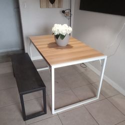 Table And Bench 