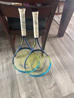 2 tennis rackets