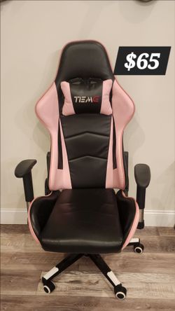 Pink/black gaming chair