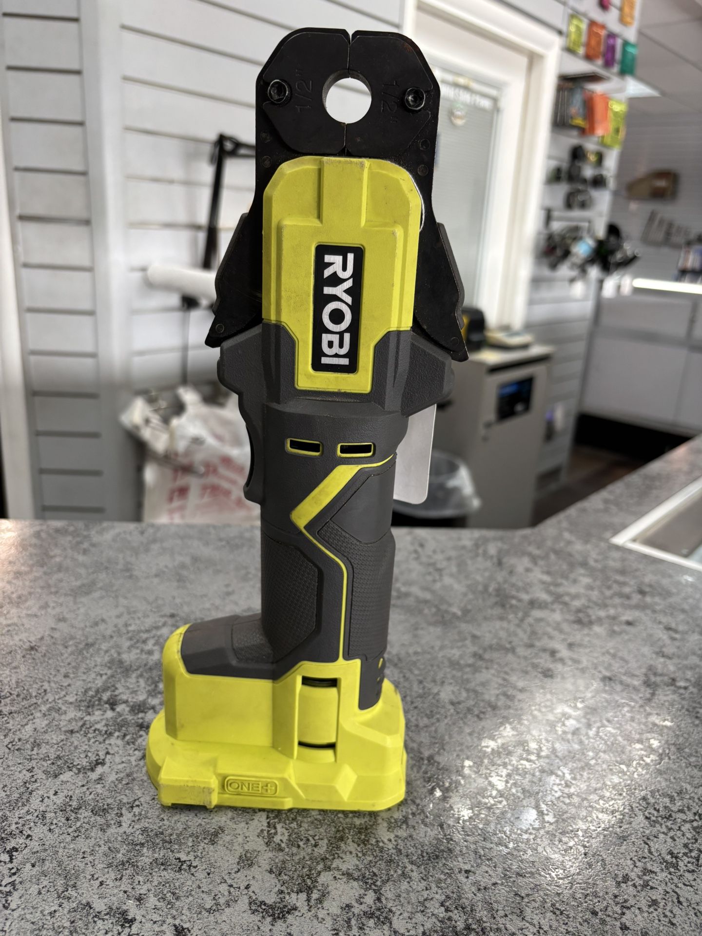 Ryobi Crimper Press Tool