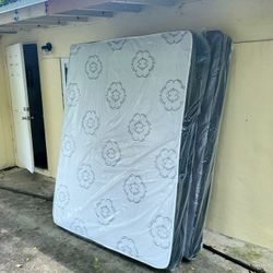 NEW QUEEN MATTRESS AND BOX SPRING -- Also Available In All Sizes.