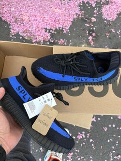 Yeezy 350 blue size 9,10,11,12,13 men