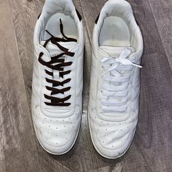 Louis Vuitton Shoes Euro Size 8.5 /U.S Size Around 11.5-12 In Men
