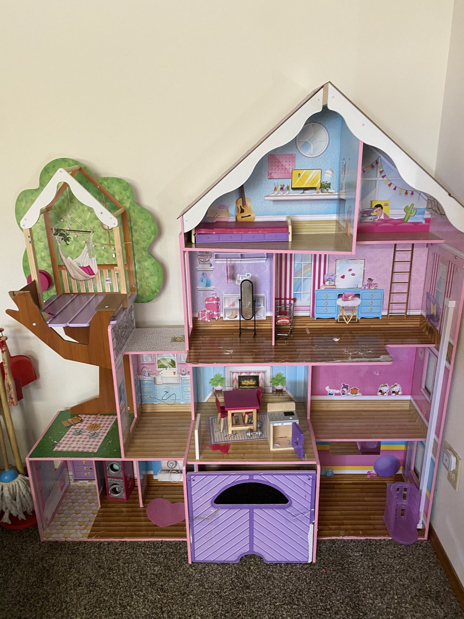 Doll House