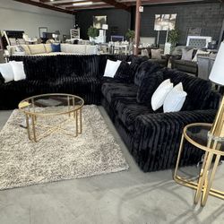 Black Sectional New 