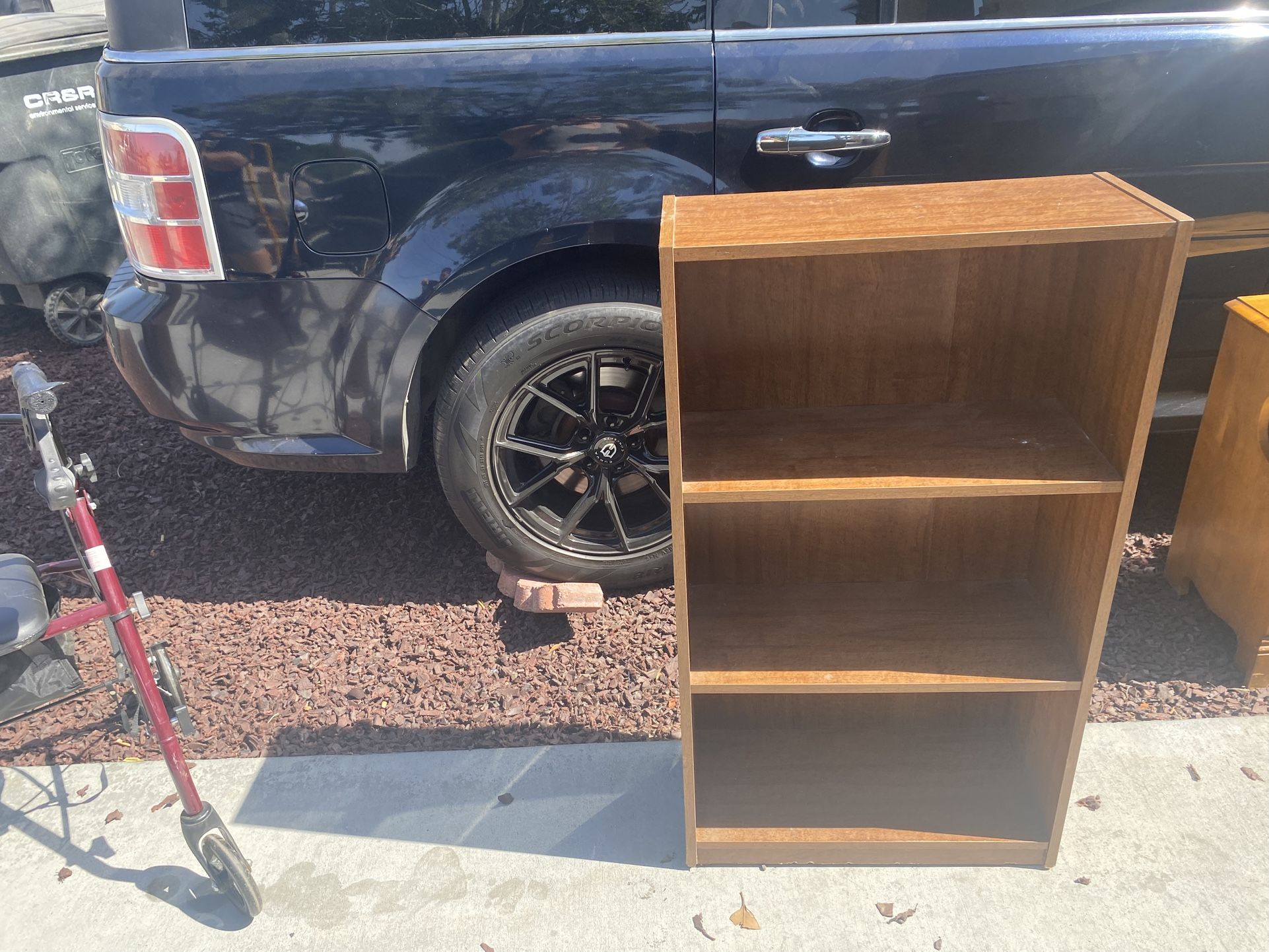 Furniture Microwave And Walker