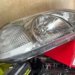 96-98 Honda Civic  Headlights 