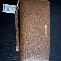 Brand New Michael Kors Wallet