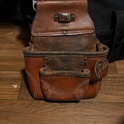 Leather Carpenters Pouch