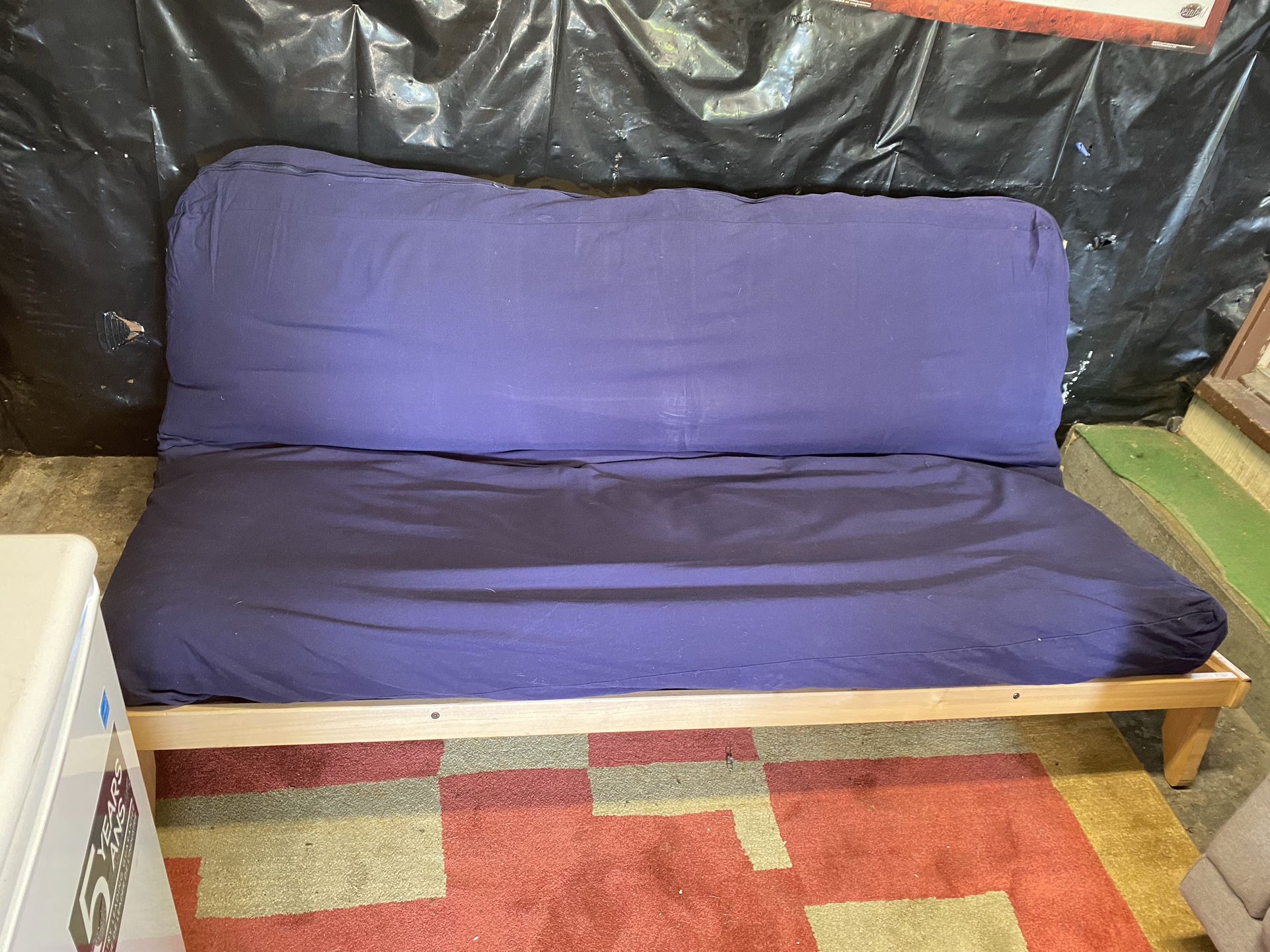 IKEA Couch-Fold Out