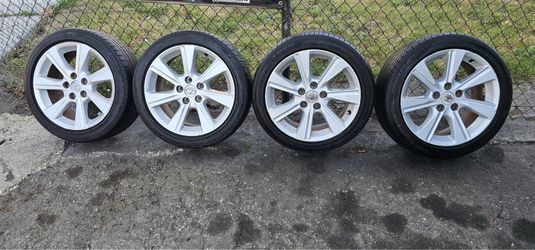 17 in Lexus Wheels and Tires 5x114.3