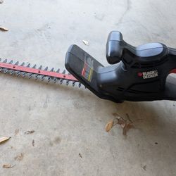 Black And Decker Shrub Trimmer 
